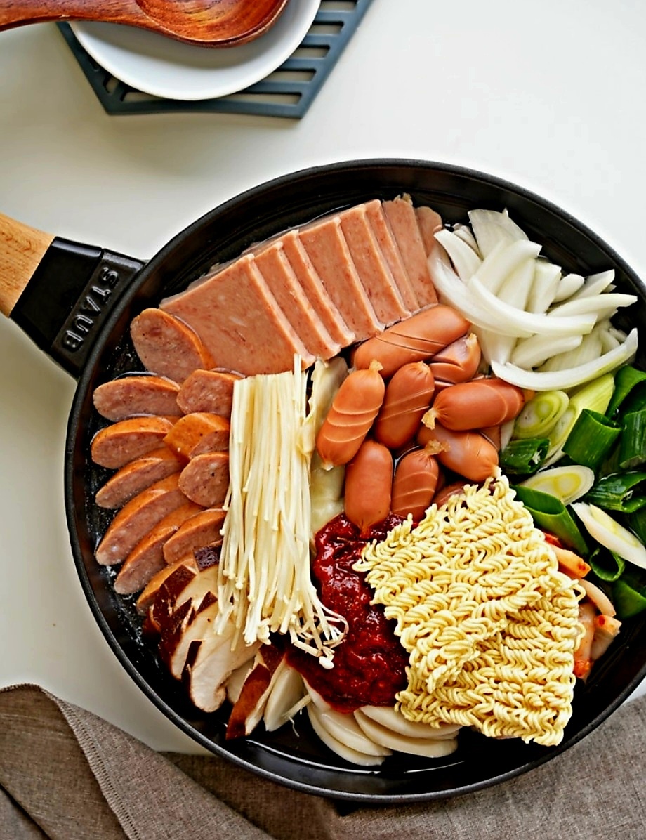 부대찌개